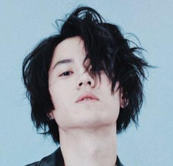 Shunsuke Takeuchi